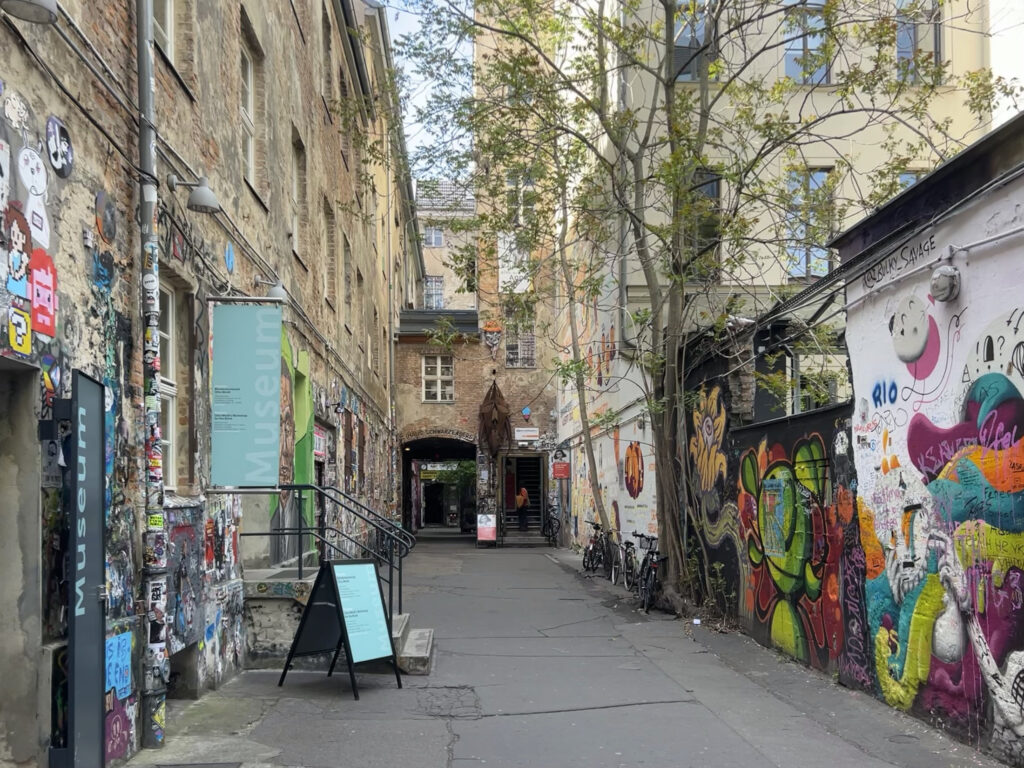 Dead Chicken Alley in Berlin