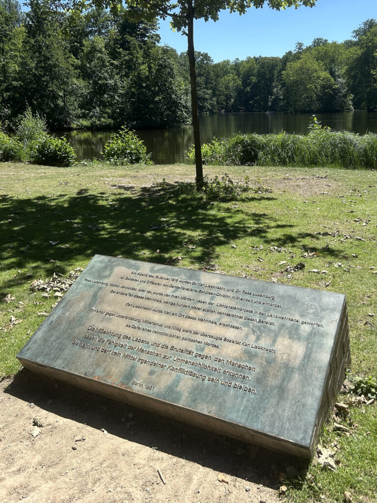 The Karl Liebknecht memorial stone at the crime scene of his murder with Neuer See in in the background.