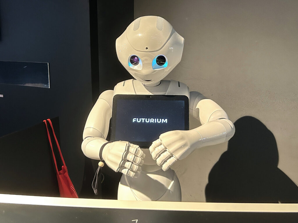 A robot greets you at Futurium, Berlin.