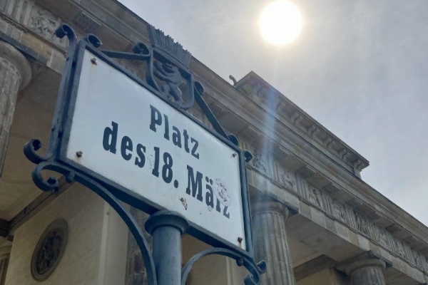 En af Chrissies rundvisninger i Berlin: Germania, berygtede bunkere og naziarkitektur.